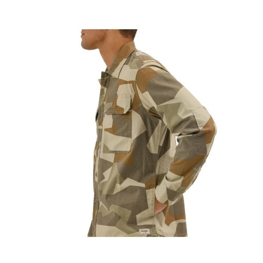 Wrangler Men's Relaxed Fit Utility Overshirt Geo Camo, Size XL - Picture 2 of 4
